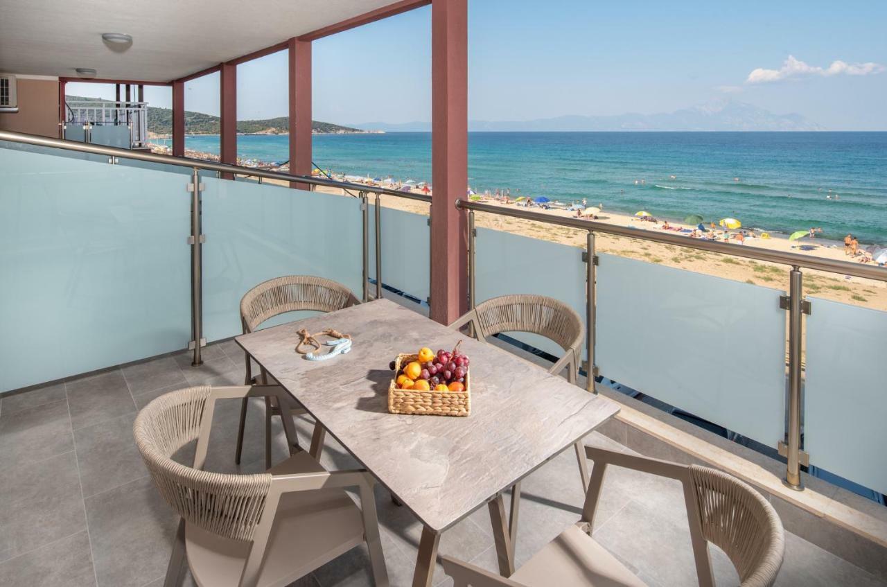Stavros Compass Hotell Sarti Exteriör bild